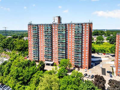 1841 Central Park Avenue #18A