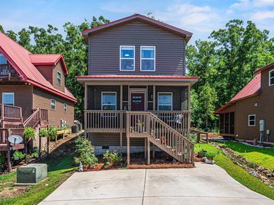 233 Marina Cove Dr