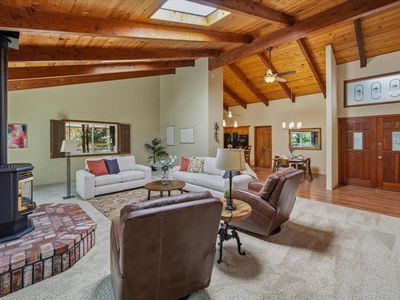 19555 Chaparral Cir
