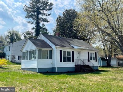 4605 Cummins Ave