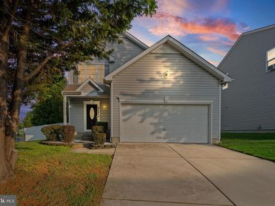 2094 Streamway Ct