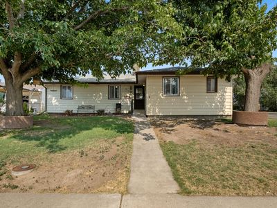 404 N 24th St