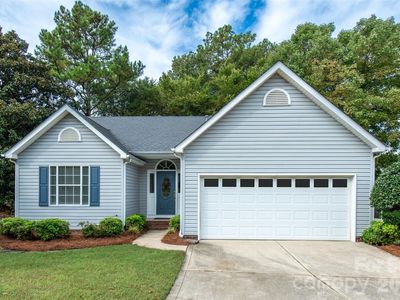 1089 Weddington Woods St NW