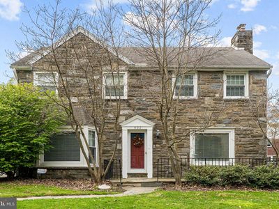 632 Greythorne Rd