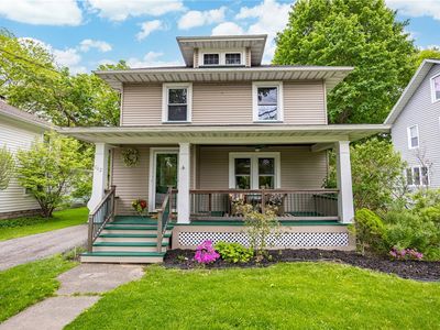 112 S Main St