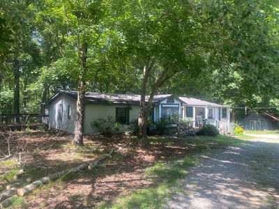 6183 Parker Rd
