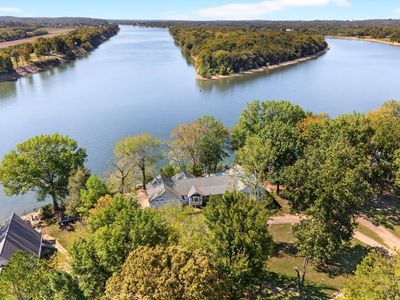1295 Covenant Cove Ln