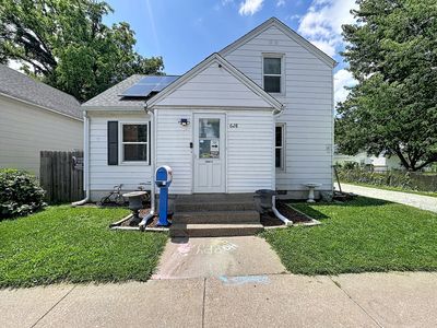 628 Cedar St