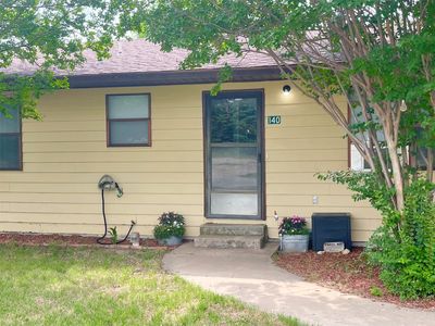 140 S Comanche Dr