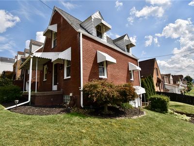 1000 Ewing St