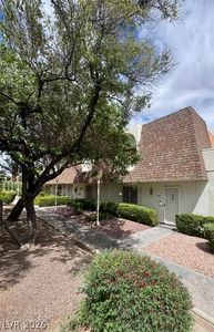 3447 Garden East Dr