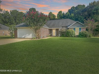 631 Southern Oaks Dr
