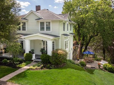14 Sunset Dr