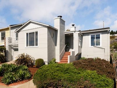 377 Hillside Blvd