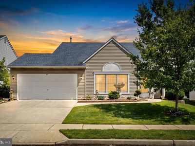 Property at 62 Lantern Ln, Columbus, NJ