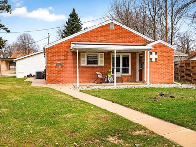 22 Johnson Ct