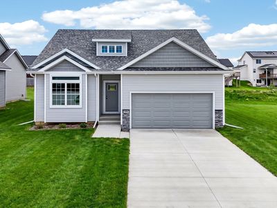 570 SE Hollow Ct