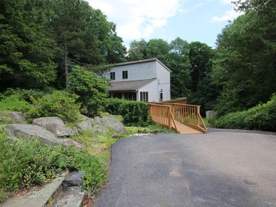 58 Kentview Drive