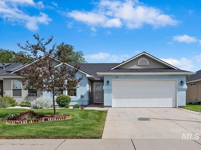 170 E Carmel Dr