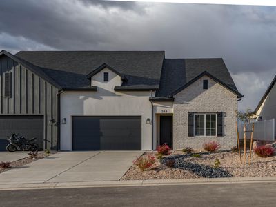 344 W Rosie Loop