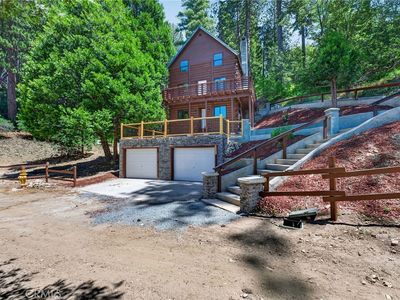 567 Maple Dr