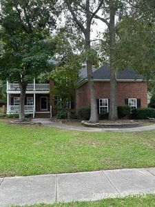 5496 Clearview Dr
