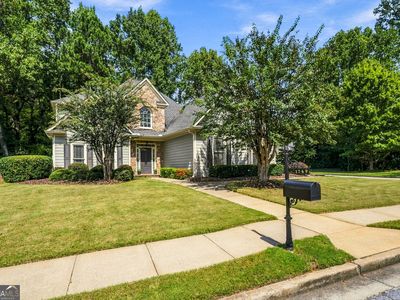 1749 Glen Echo Way