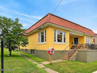 365 East St