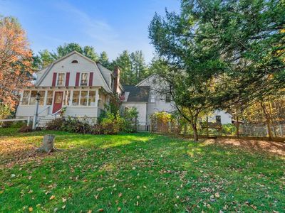 598 East Woodstock Road