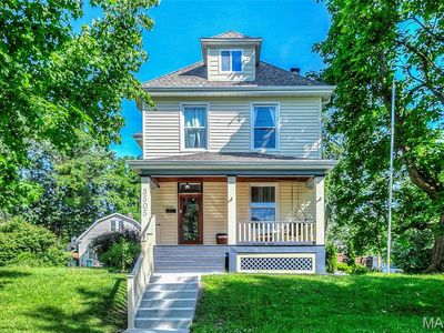 3505 Oxford Blvd