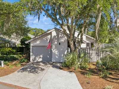 50 Oyster Landing Ln
