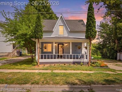 250 Fox St
