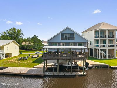 6149 Pontiac Dr