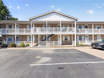 960 Edgemere Dr
