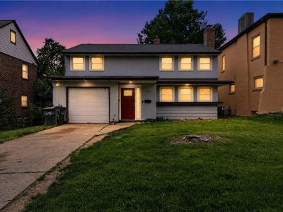 1933 Burroughs Dr