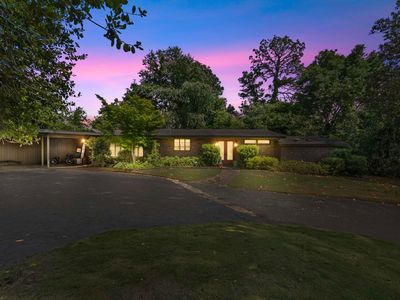 2144 Vestavia Lake Dr