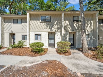 96 Mathews Dr APT 106