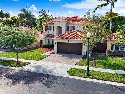 2064 NE 35th Ave
