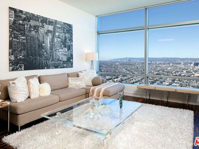 900 W Olympic Blvd Unit 40F