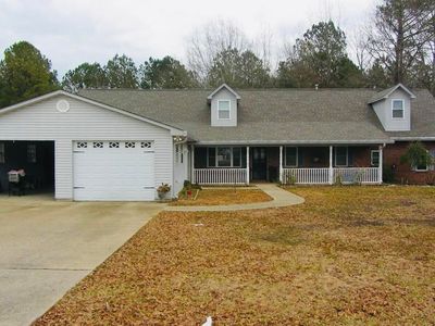 1640 Constitution Dr