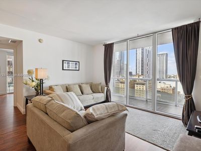 50 Biscayne Blvd APT 2111
