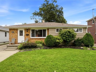 44 Hillcrest Dr
