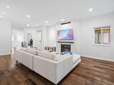50 Horgan Ave APT 12