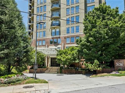 2626 Peachtree Rd NW Unit 1807