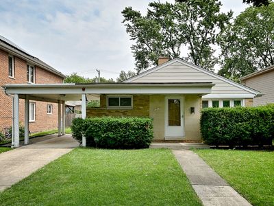 Property at 1705 S Ashland Ave, Park Ridge, IL