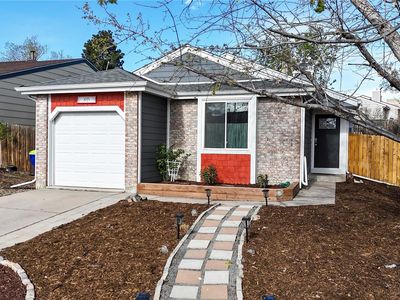 3071 S Truckee Street