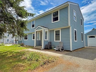 7 Windward Way #323