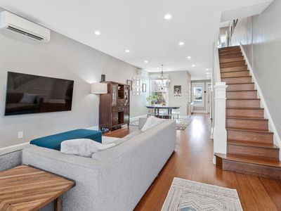 503 I St NE