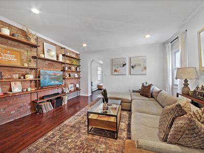331 Varick St #2