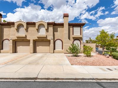 684 Harbor Mist Ave